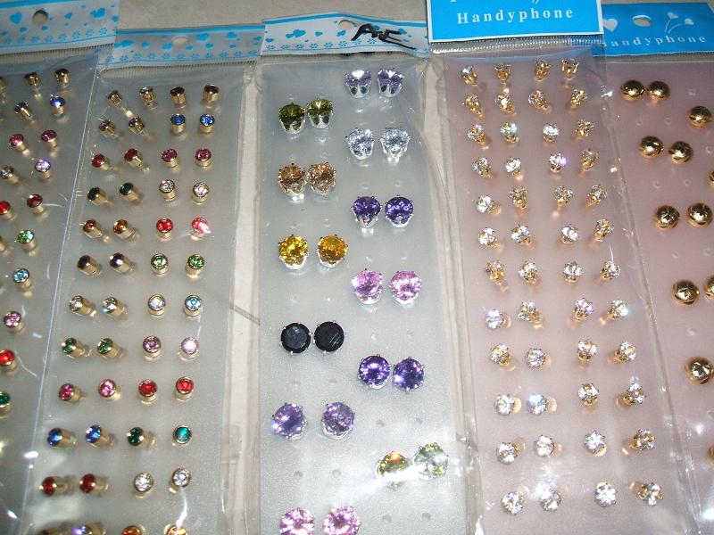 Tiny Diamond earrings