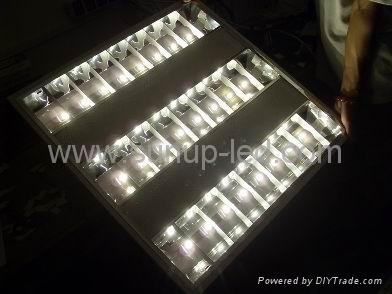 LED fluorescent light