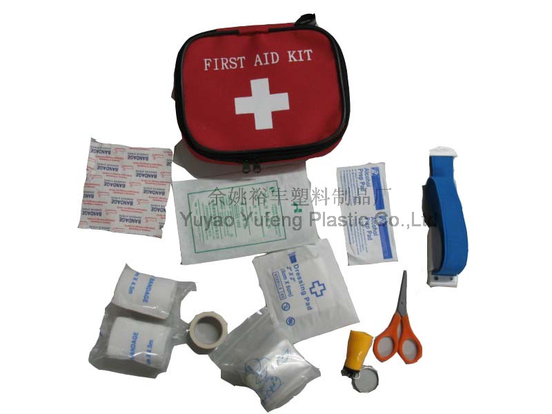 19 Pcs First Aid Box