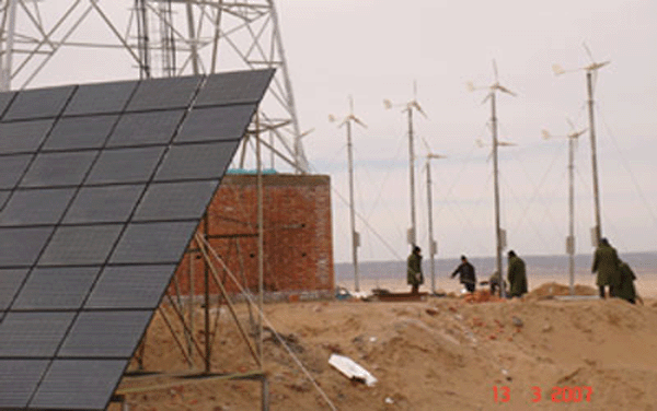 solar-wind hybrid power system