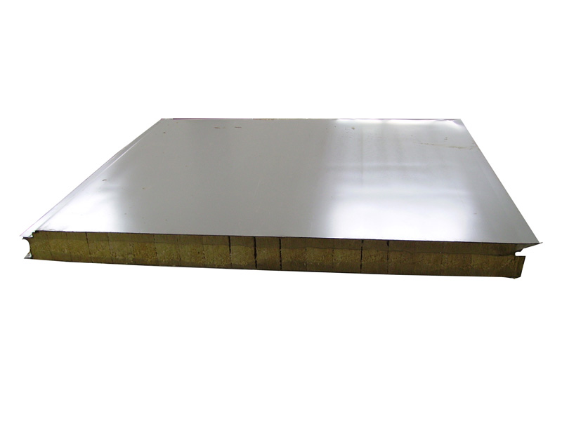 Horizontally laid ppgi sandwich panel