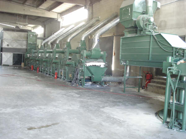 TEXTILE WASTE AND TEXTILE WASTE RECYCLING MACHINERY