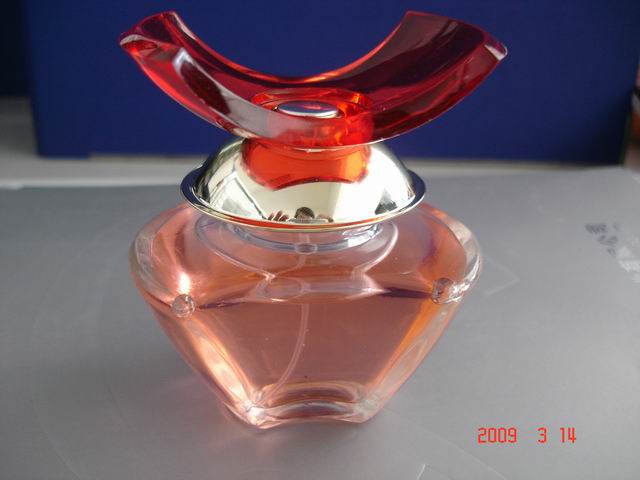 woman's perfume