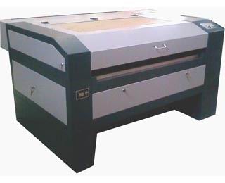 laser engraving/cutting machine