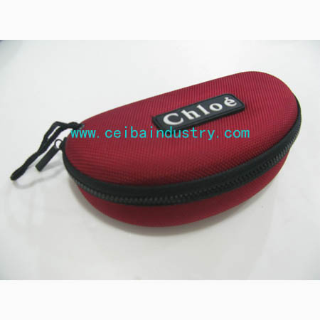 Eyeglasses cases and bags