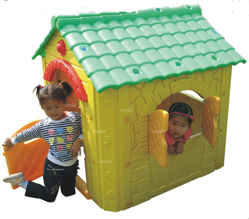 Roto-molded PE Children house