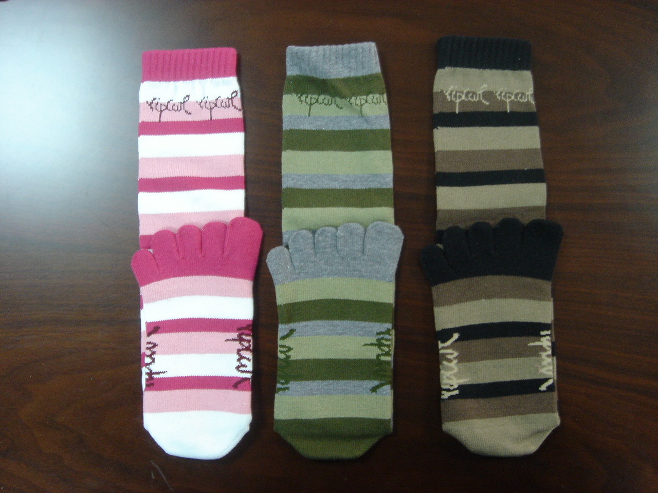 socks-3