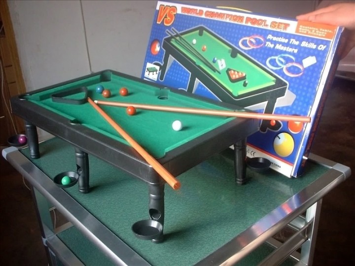 toys billiards table