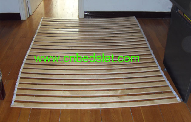 Bed slat mat