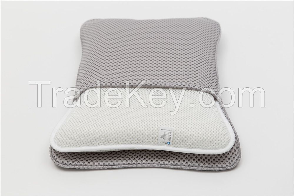 3D SPACER FABRIC PILLOW