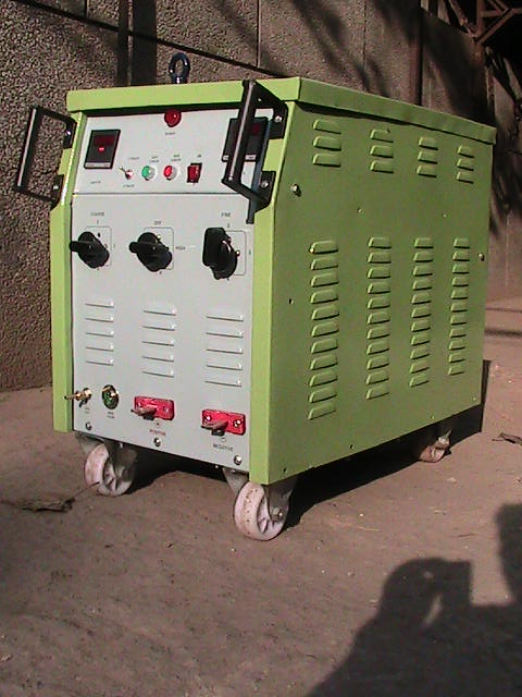 MIG WELDING MACHINE