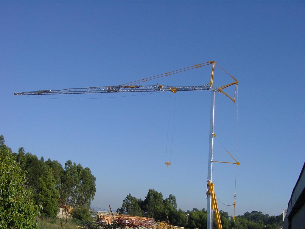 ITI Hydraulic Crane