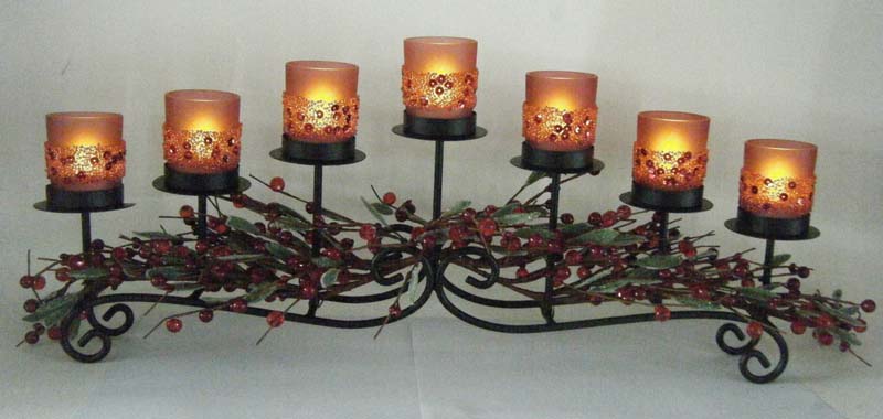 Metal candleholder with T-light