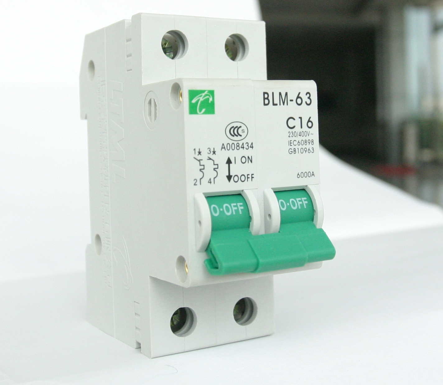 Minature circuit breaker(MCB)