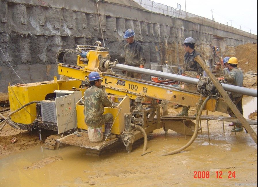 YGL-100 full hydraulic crawler drilling rig