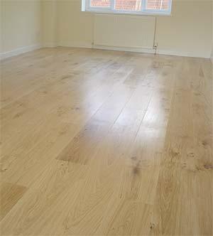 Oak solid  plank flooring