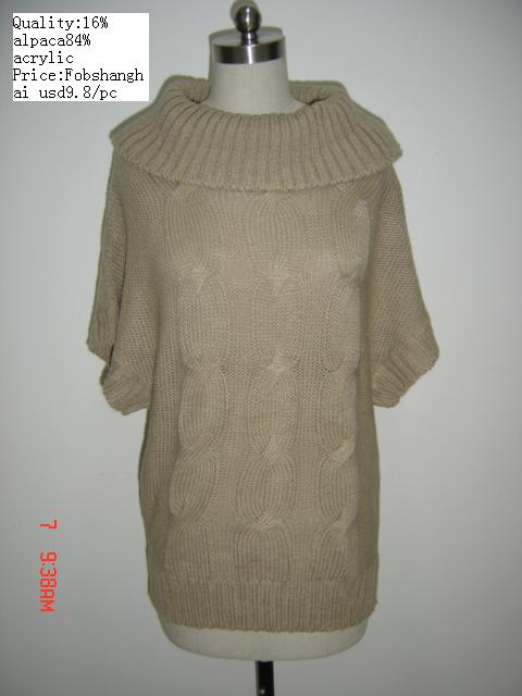 Women Knitted Sweater With Big Round Neck