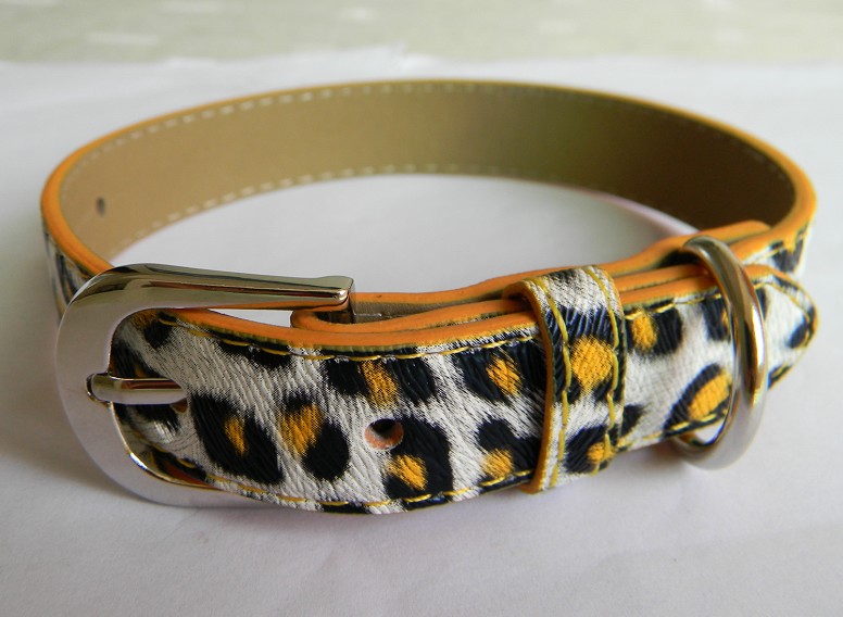 Wholesale - leopord skin pattern PU dog collar