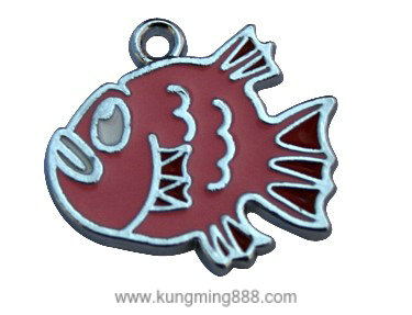 Enamel gold fish pendant DZ372