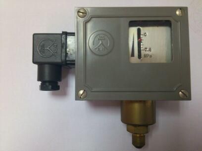 502/7D-C small scaled pressure switch