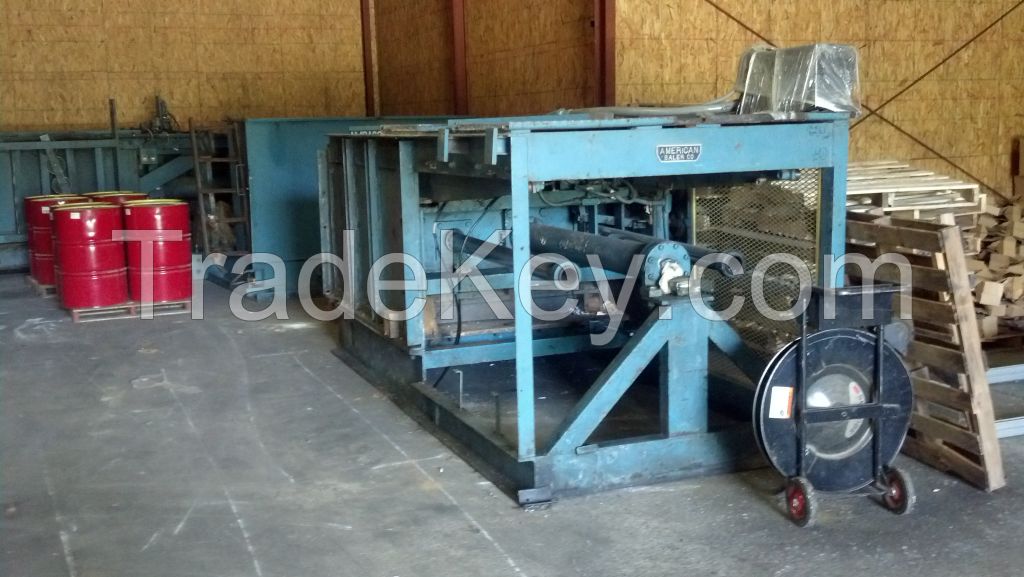 American Baler Company 410 Horizontal Baler with Auto-tie