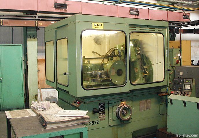 Gear grinding machine CSEPEL