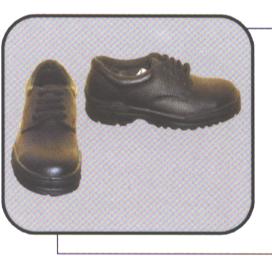 SAFETY SHOES 1\2
