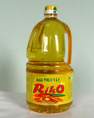 Vegetable oil (100% refined palm olein)