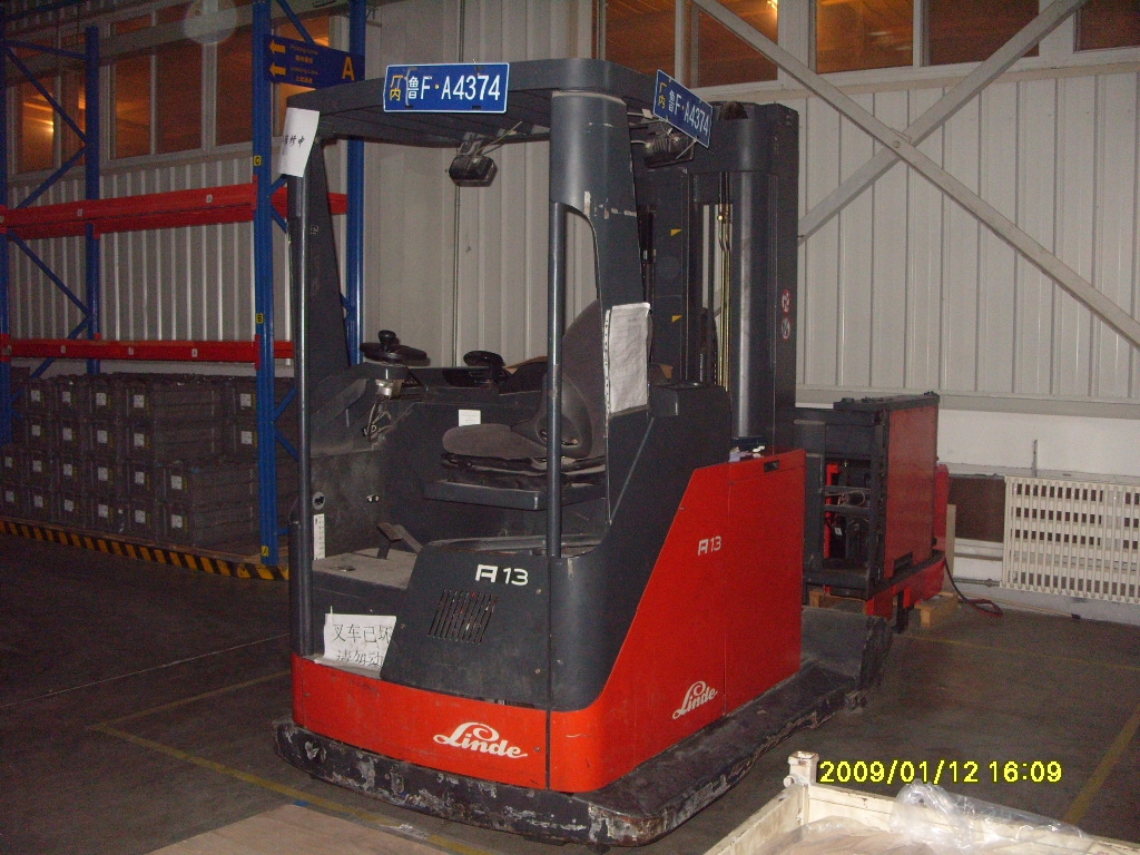 LINDE Used Forklift