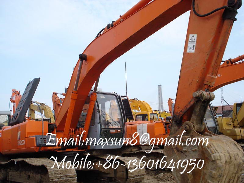 Used Hitachi Excavator