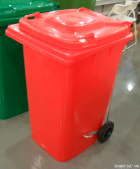240 lt waste bin with foot pedal
