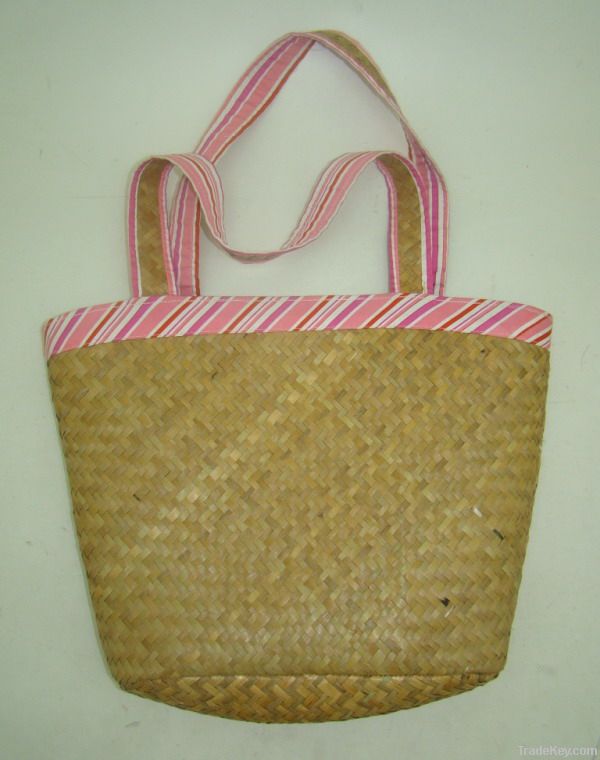 straw bags