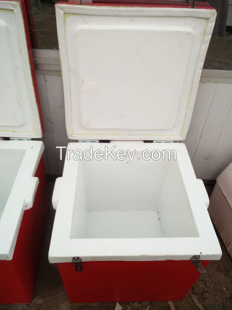 Fiberglass insulated delivery box