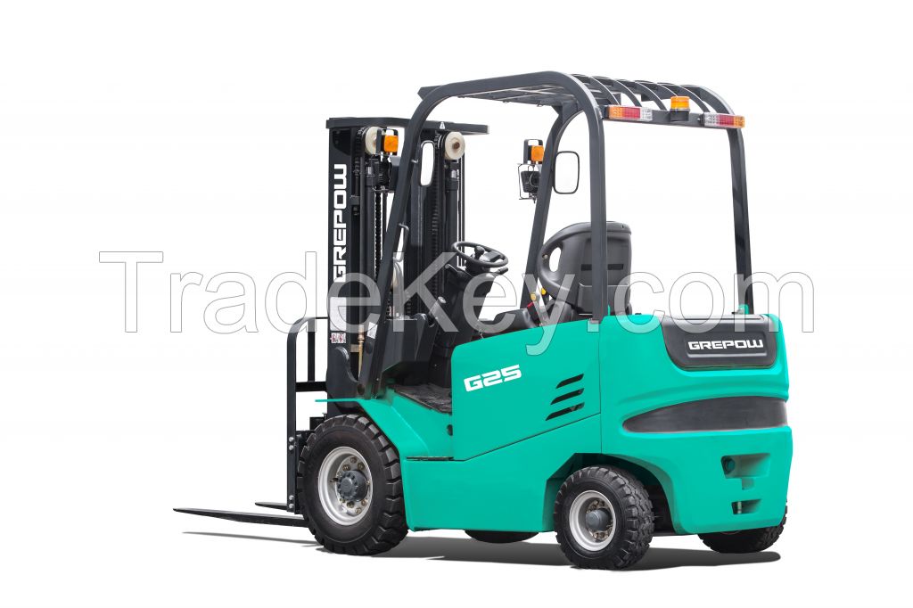 4-wheel Electric Forklift 1.5T-3.5T (3307lbs-7716lbs)