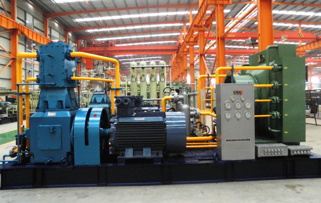 Natural gas compressor for mother station