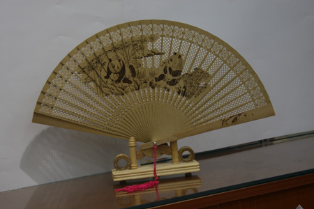 sandalwood fan