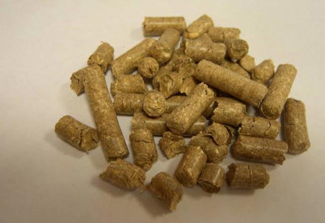 Straw pellets