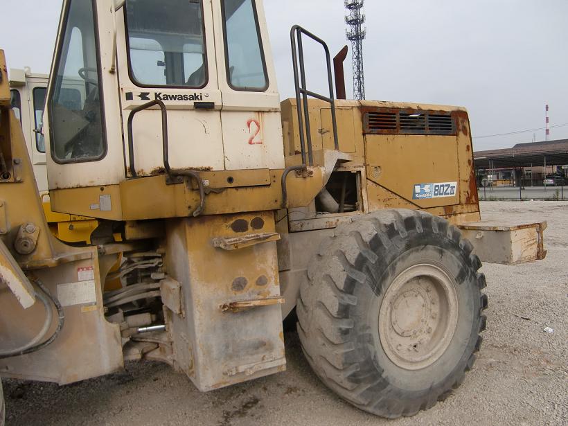 sell used kawasaki wheel loader 80Z