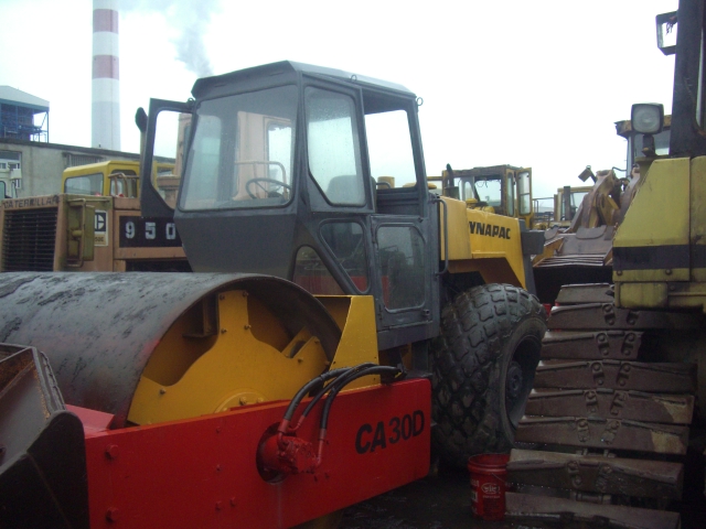 sell used dynapac road roller CA30D