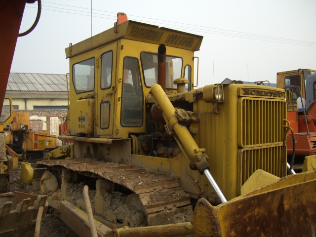 Used bull dozer komatsu D85-18