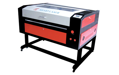 690Laser engraving cutting machine