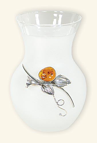 Vases with silver and amber