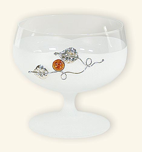 Glasses with silver and amber
