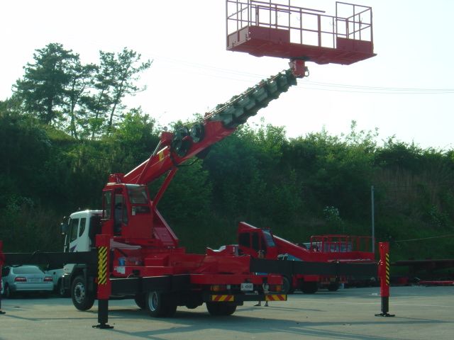 Truck Mounted Elevating Work Platform