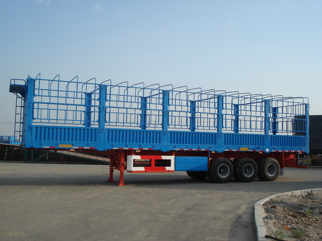 Cargo Semi Trailer/Stake Semi Trailer