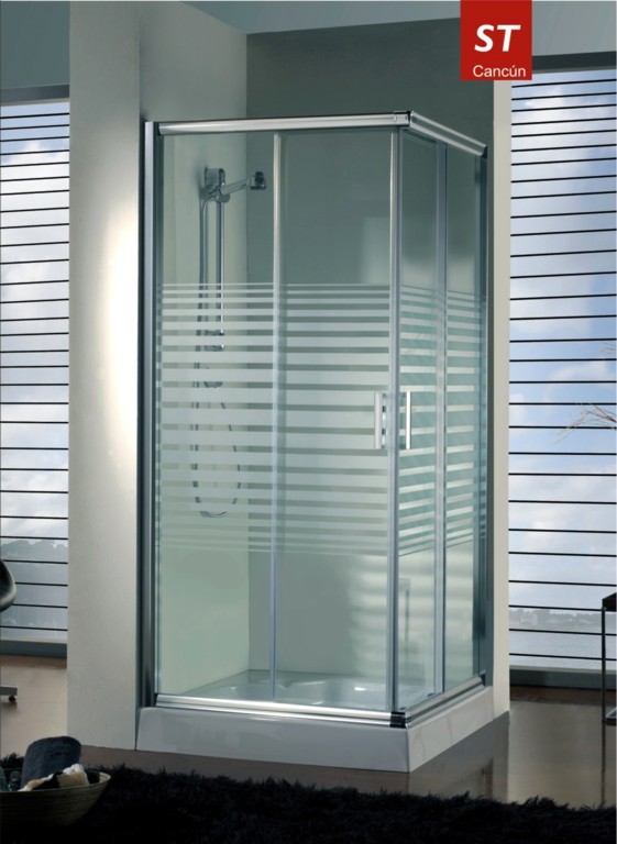 Square glass shower room with two sliding doors and two fixed doors