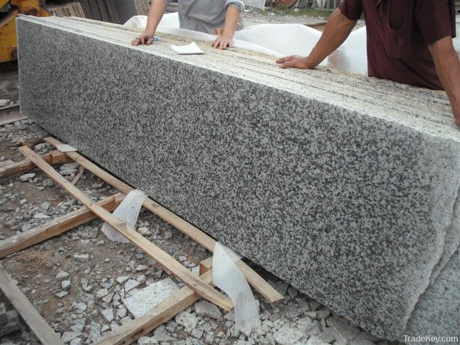 G439 white granite slabs