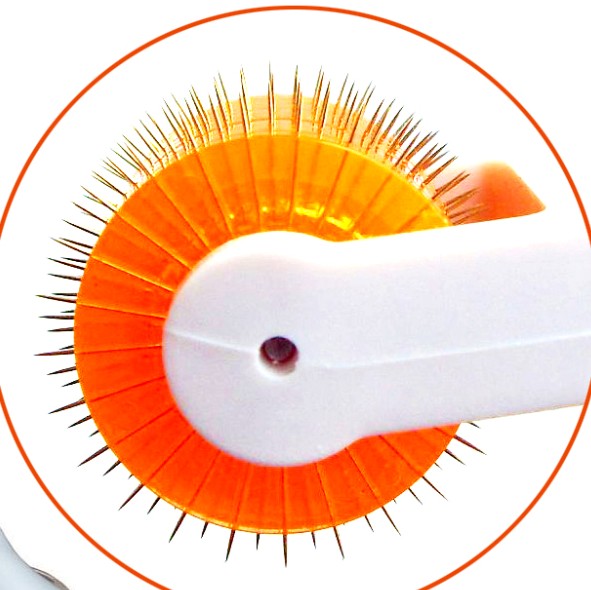 Derma roller(medical skin roller, metal derma roller)