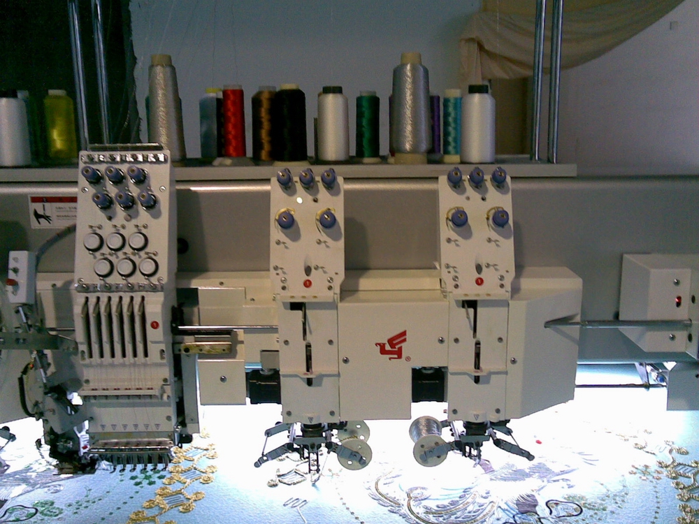 mixed embroidery machine