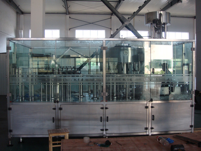 Beverage Filling Machine